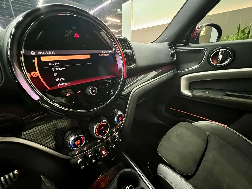 MINI Mini JCW Countryman — миниатюра 9