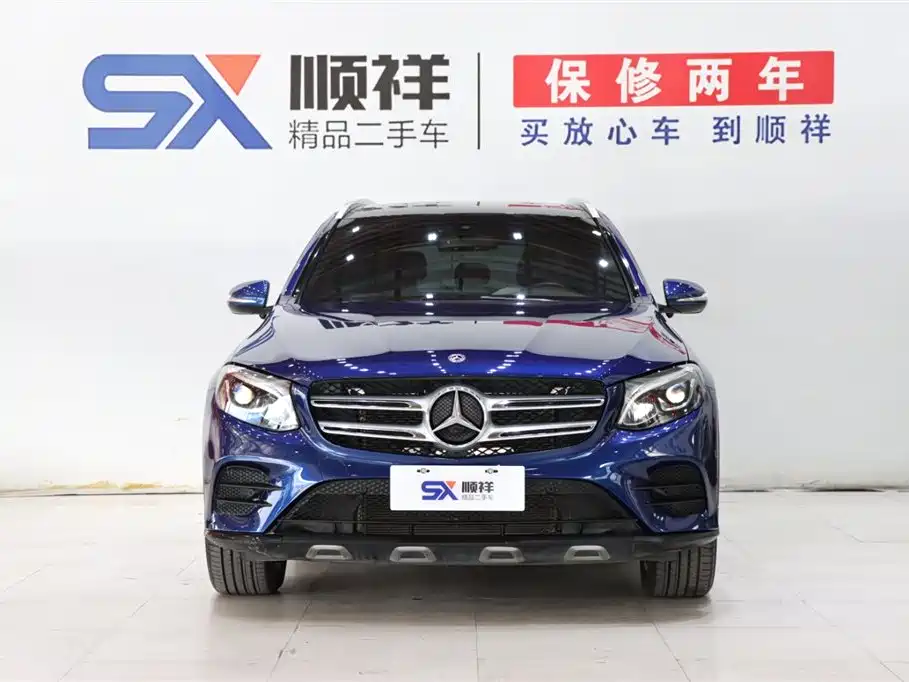 MERCEDES-BENZ GLC