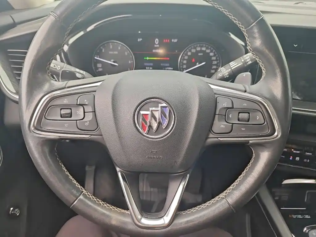 Buick Envision Plus — миниатюра 11