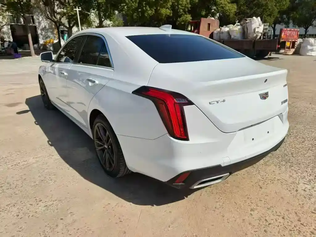Cadillac CT4 — миниатюра 7