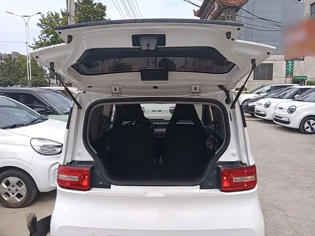 Wuling MINIEV — миниатюра 19
