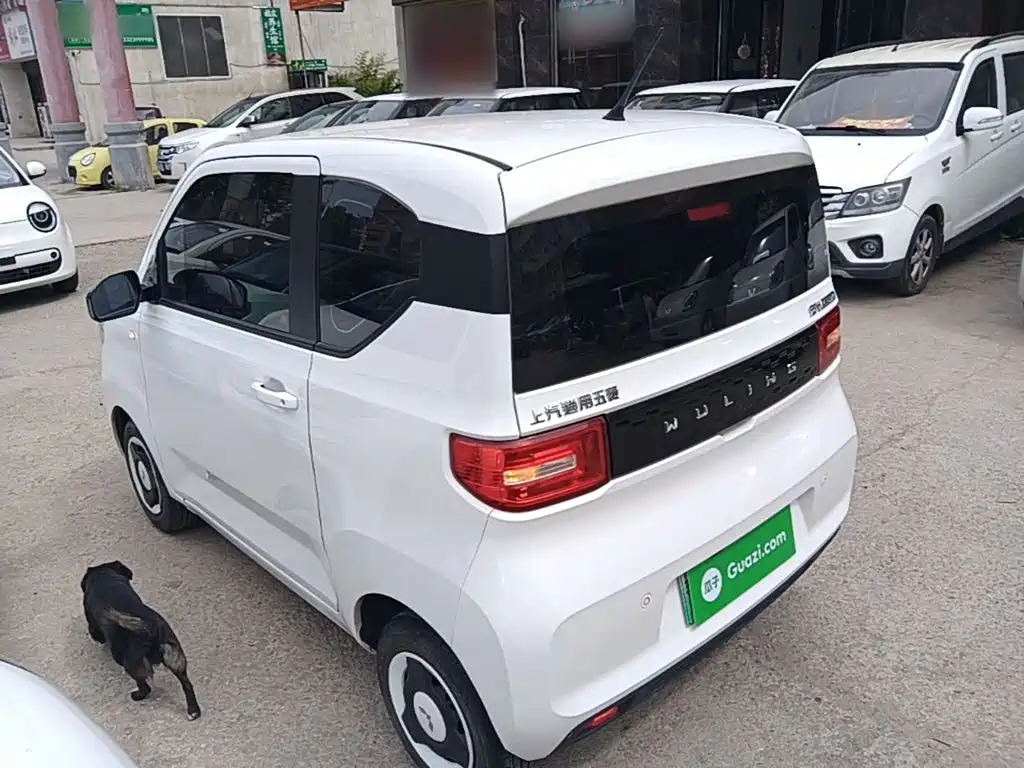 Wuling MINIEV — миниатюра 5