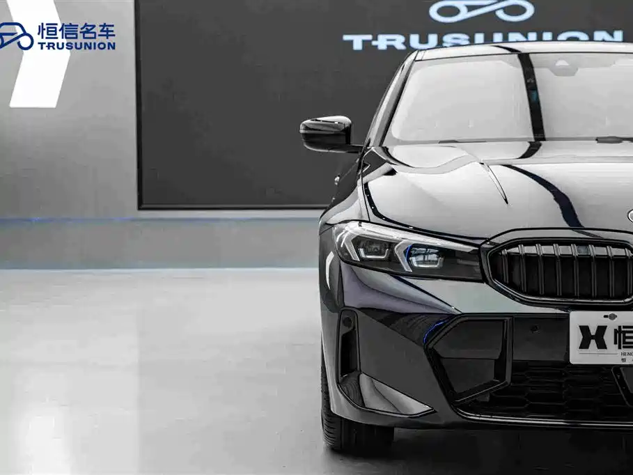 BMW 3 Series — миниатюра 8
