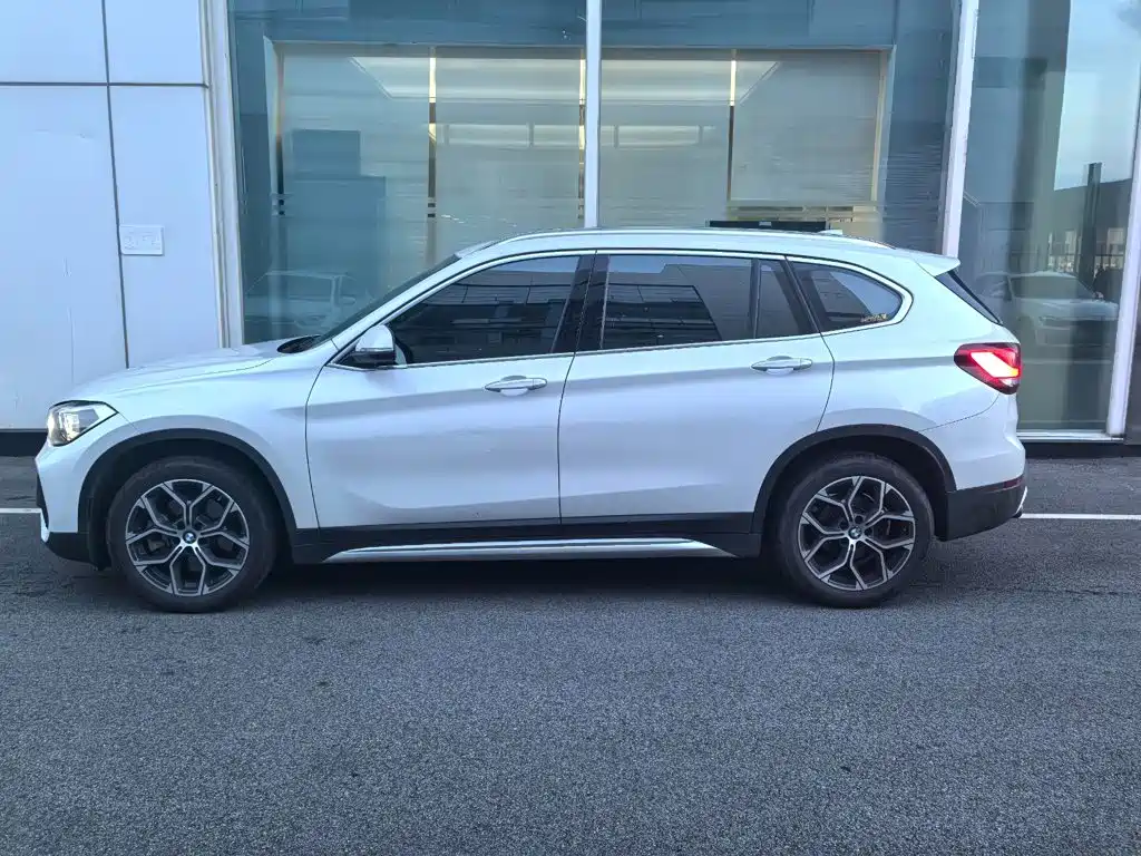 BMW X1 — миниатюра 2
