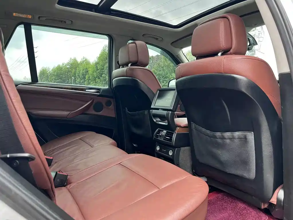 BMW X5 (Import) — миниатюра 15