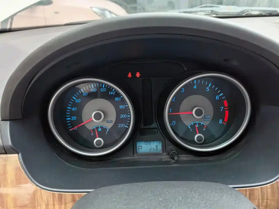 Buick Excelle — миниатюра 14