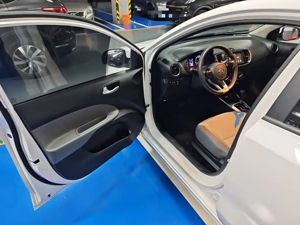 Kia Huanchi — миниатюра 16