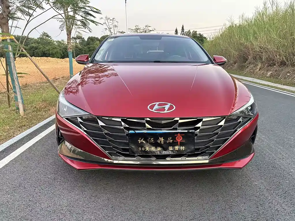 Hyundai Elantra — миниатюра 2