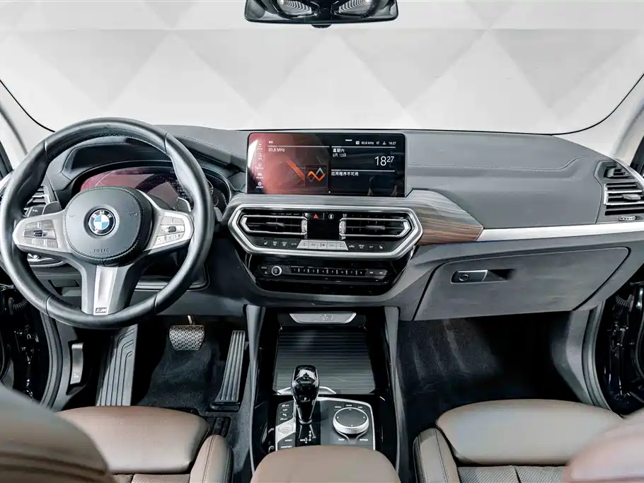 BMW X3 — миниатюра 12