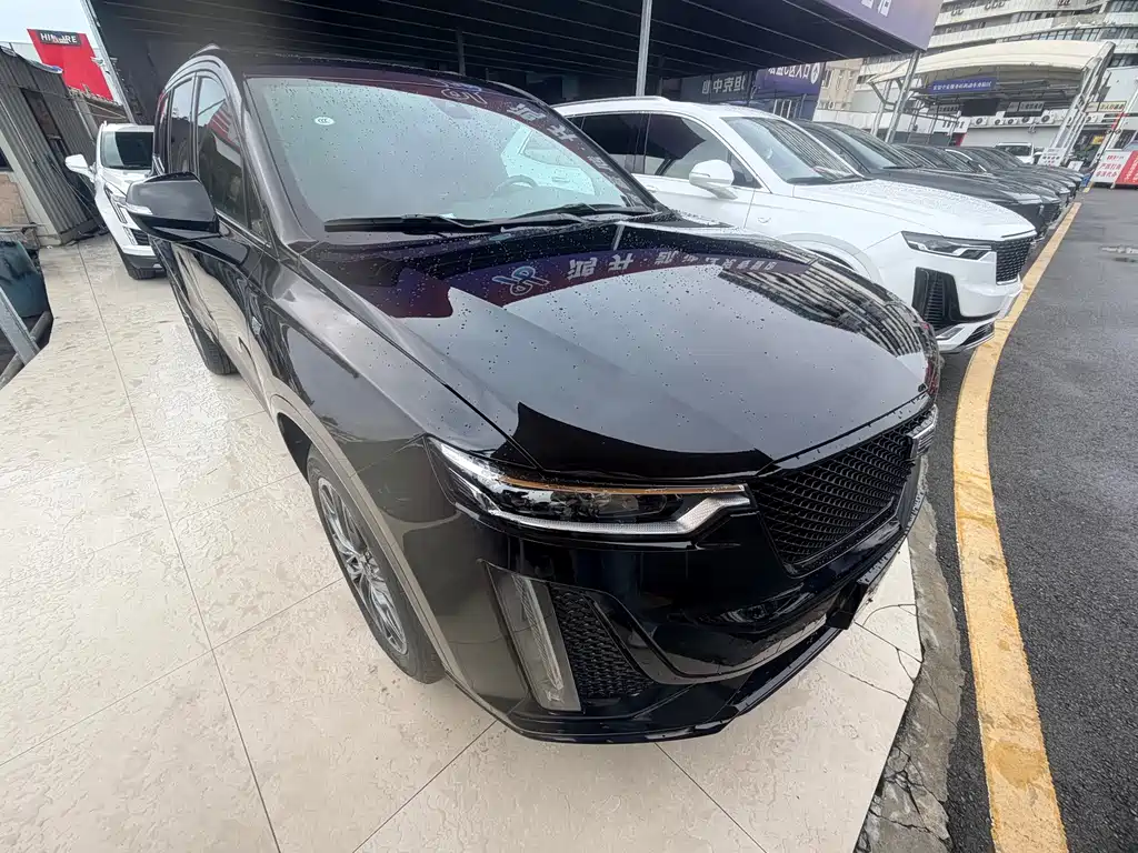 Cadillac XT6 — миниатюра 3
