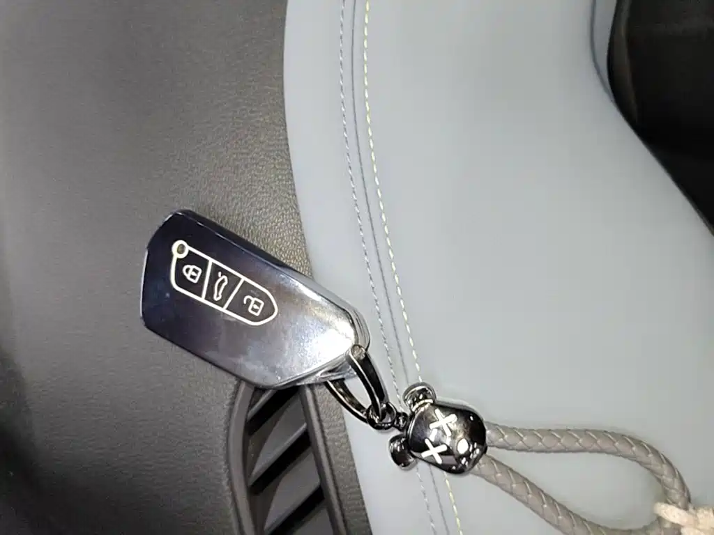 Volkswagen ID.4 X — миниатюра 9