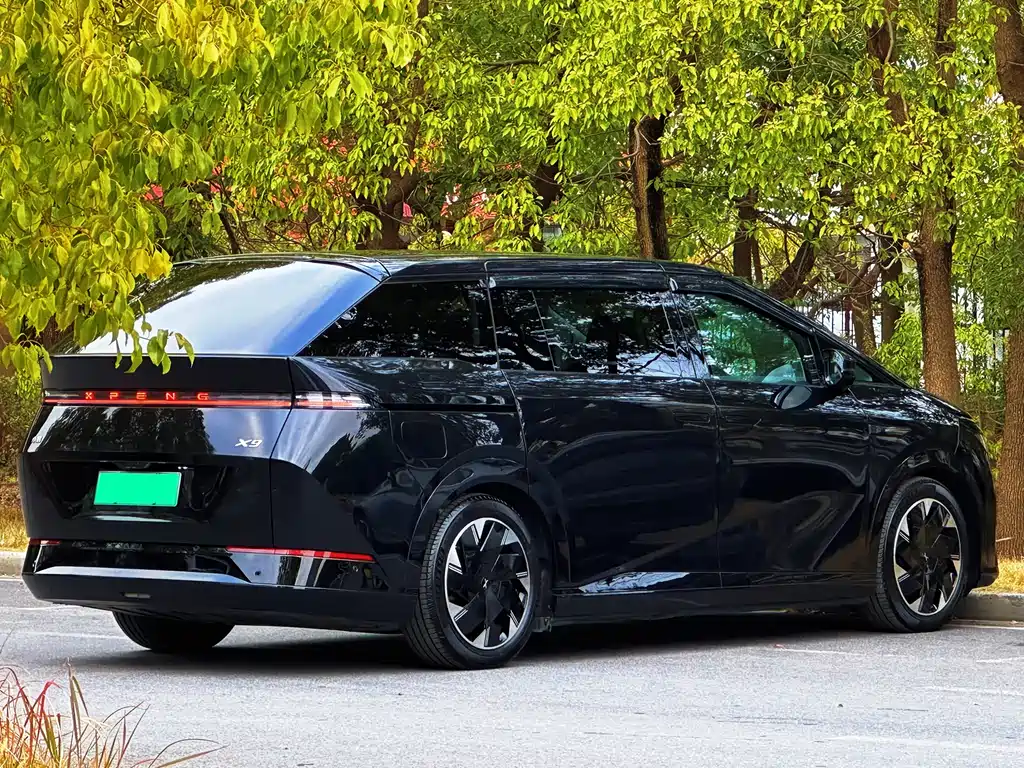 XIAOPENG X9