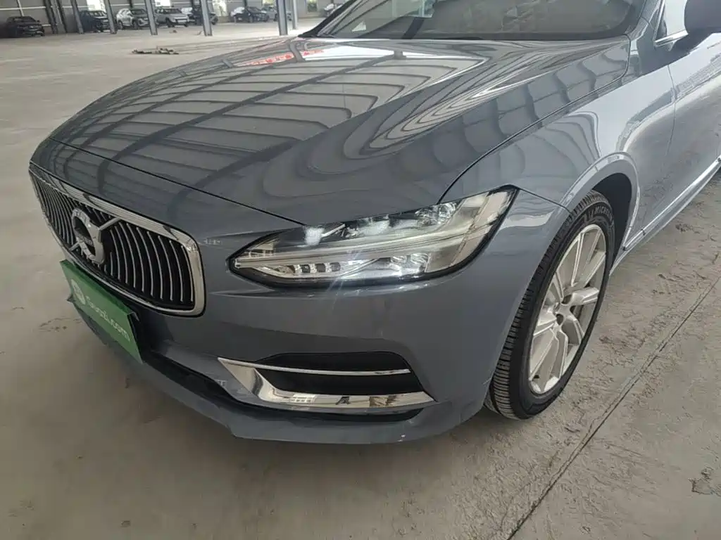 Volvo S90 — миниатюра 24