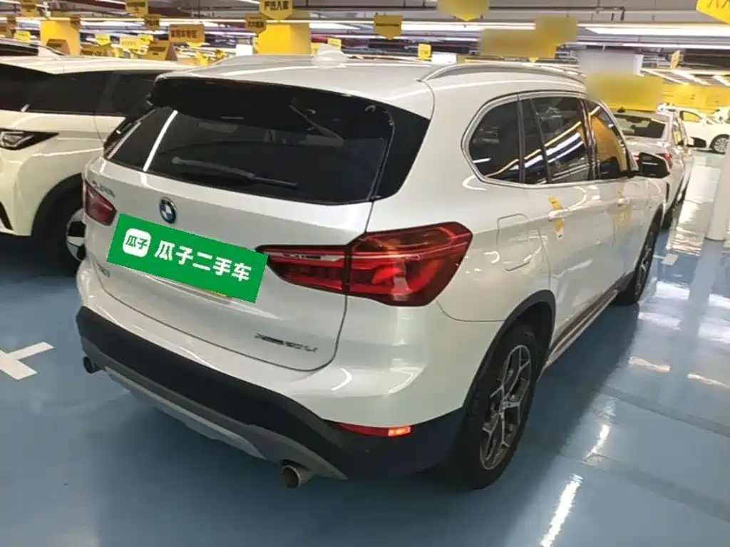 BMW X1 — миниатюра 7