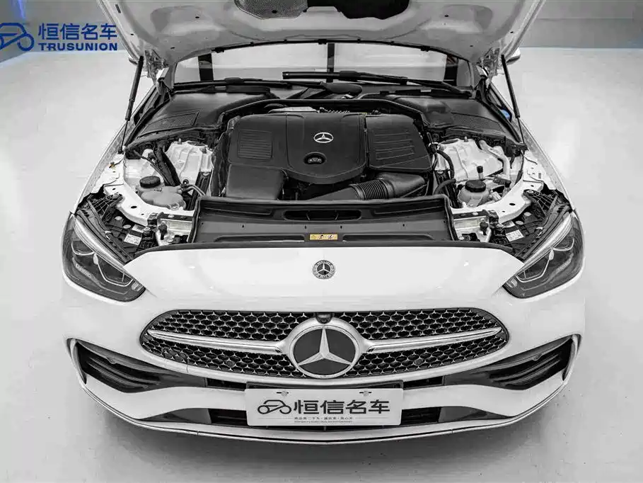 Mercedes-Benz C-Class — миниатюра 21