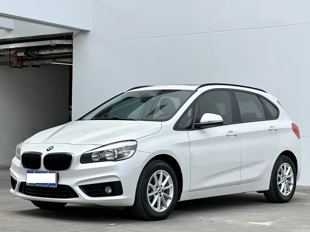 BMW 2 SERIES STATION WAGON