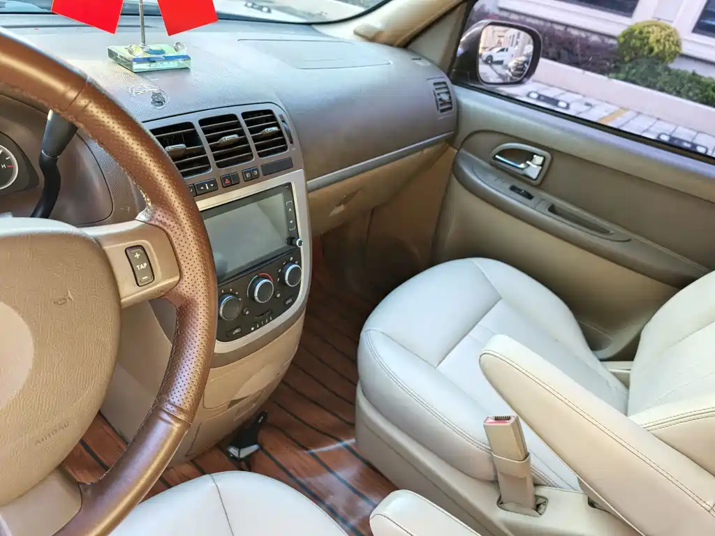 Buick GL8 — миниатюра 19