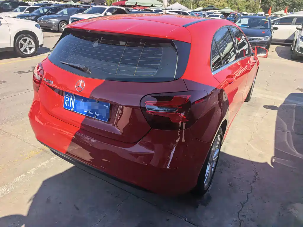 Mercedes-Benz A-Class (Import) — миниатюра 4