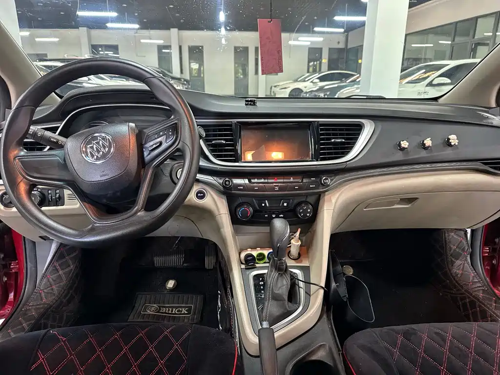 Buick Excelle — миниатюра 7