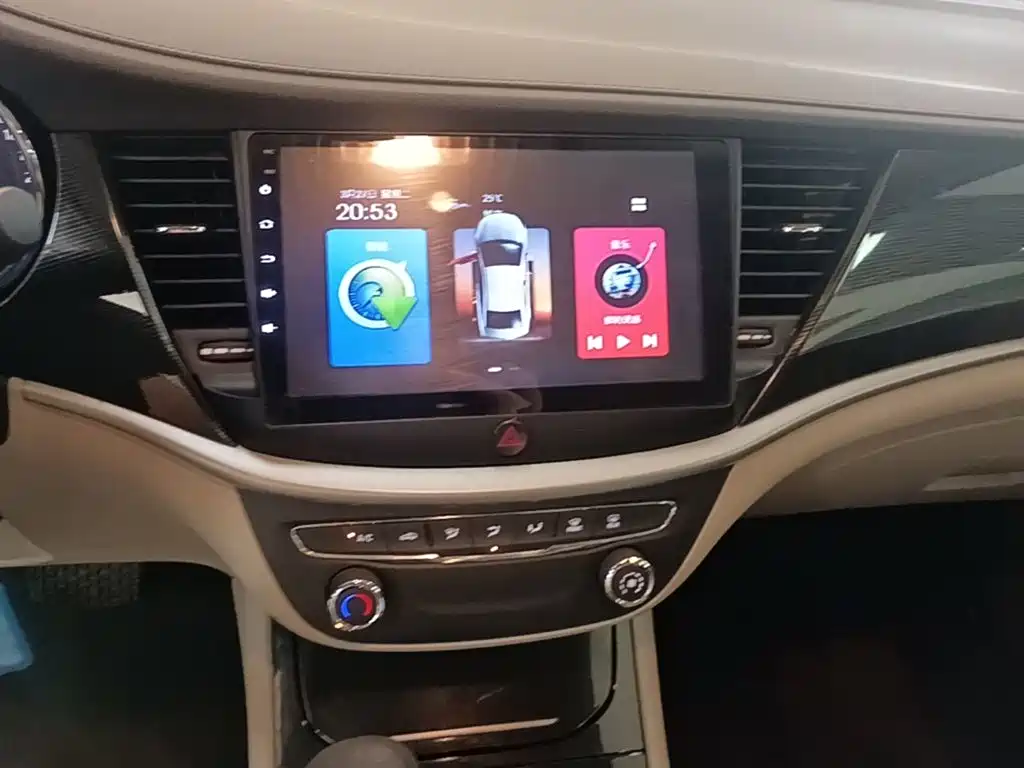 Buick Verano — миниатюра 13