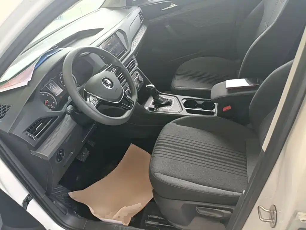 Volkswagen Tharu — миниатюра 15