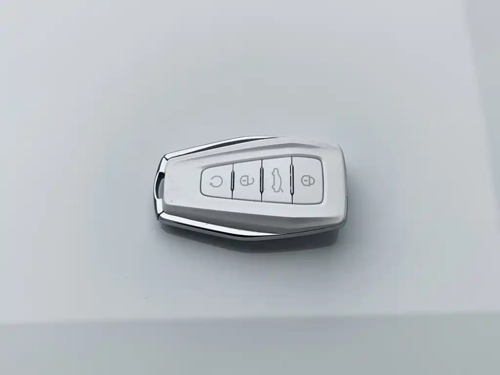 Geely Icon — миниатюра 19