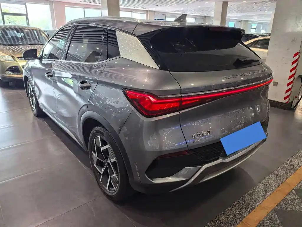 BYD Yuan Plus — миниатюра 4