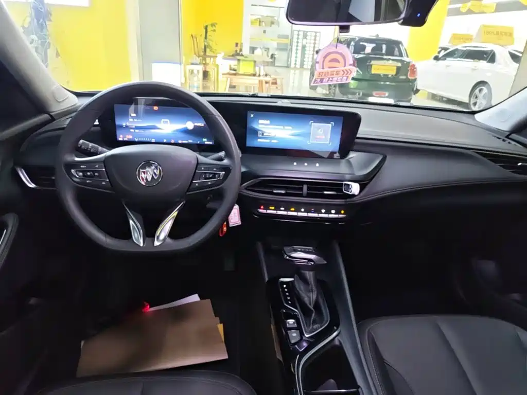 Buick Verano — миниатюра 13