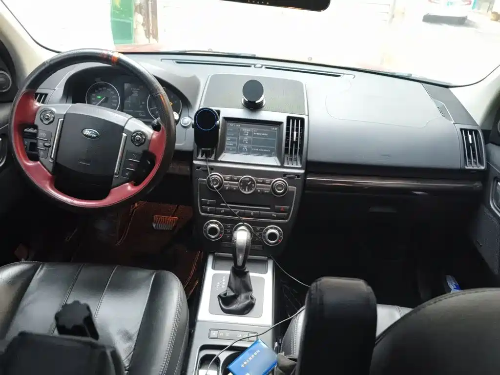 Land Rover Freelander 2 — миниатюра 10