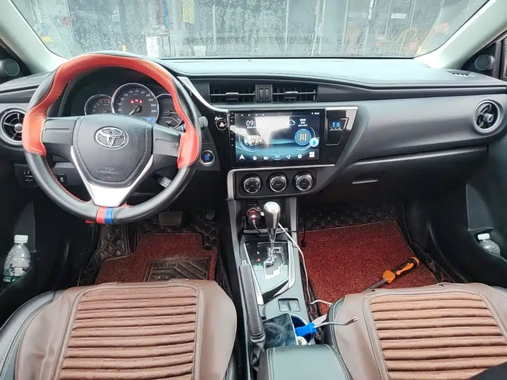 Toyota Corolla — миниатюра 10