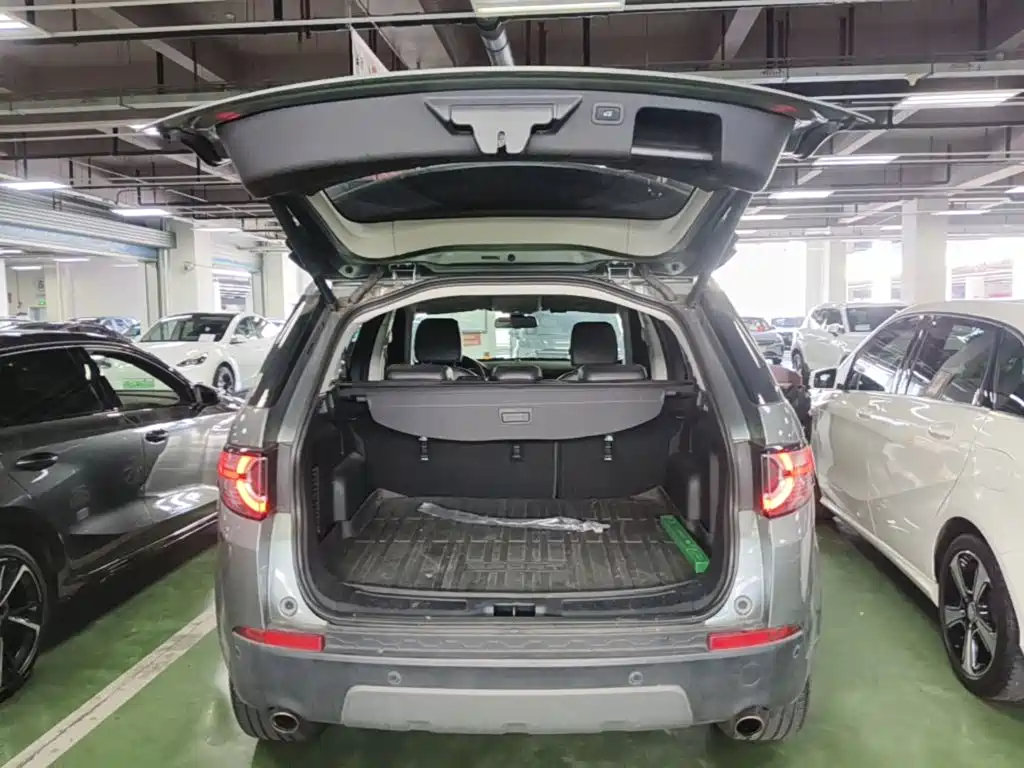 Land Rover Discovery Sport — миниатюра 19