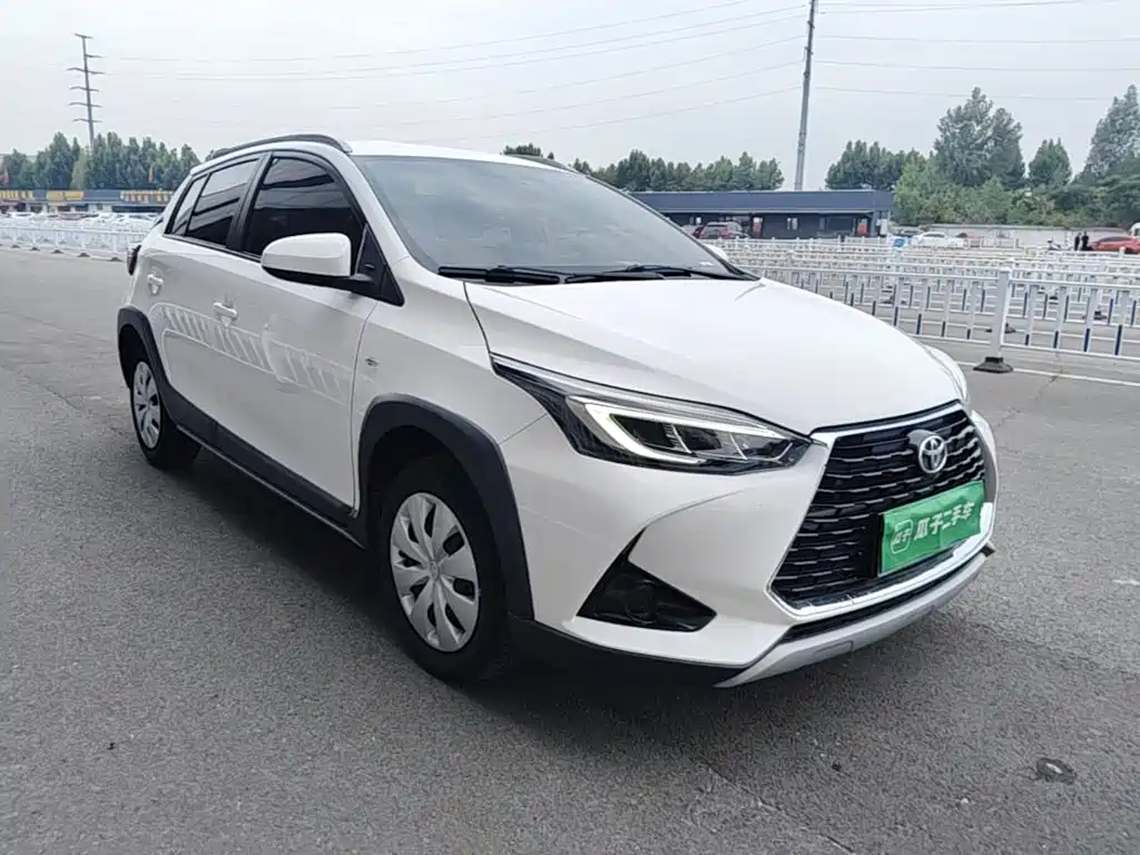 Toyota Yaris L — миниатюра 4