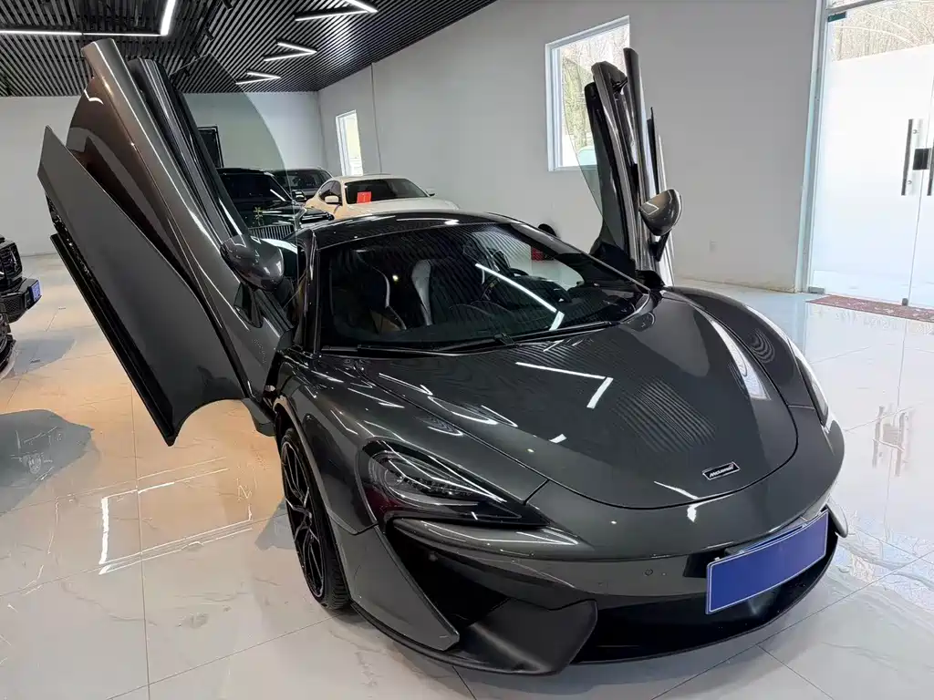McLaren 540C 2016