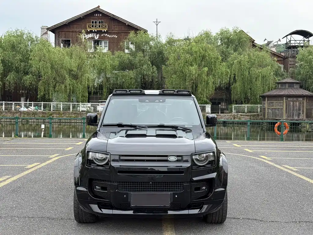 Land Rover Land Rover Defender 2020 110 P400 SE