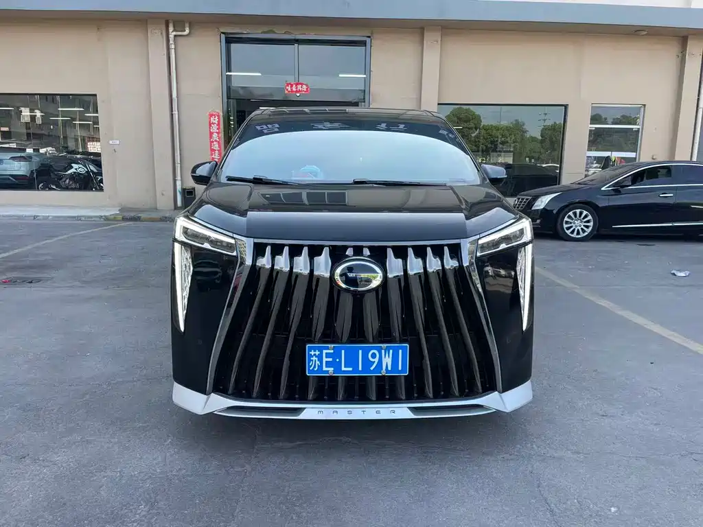 GAC M8
