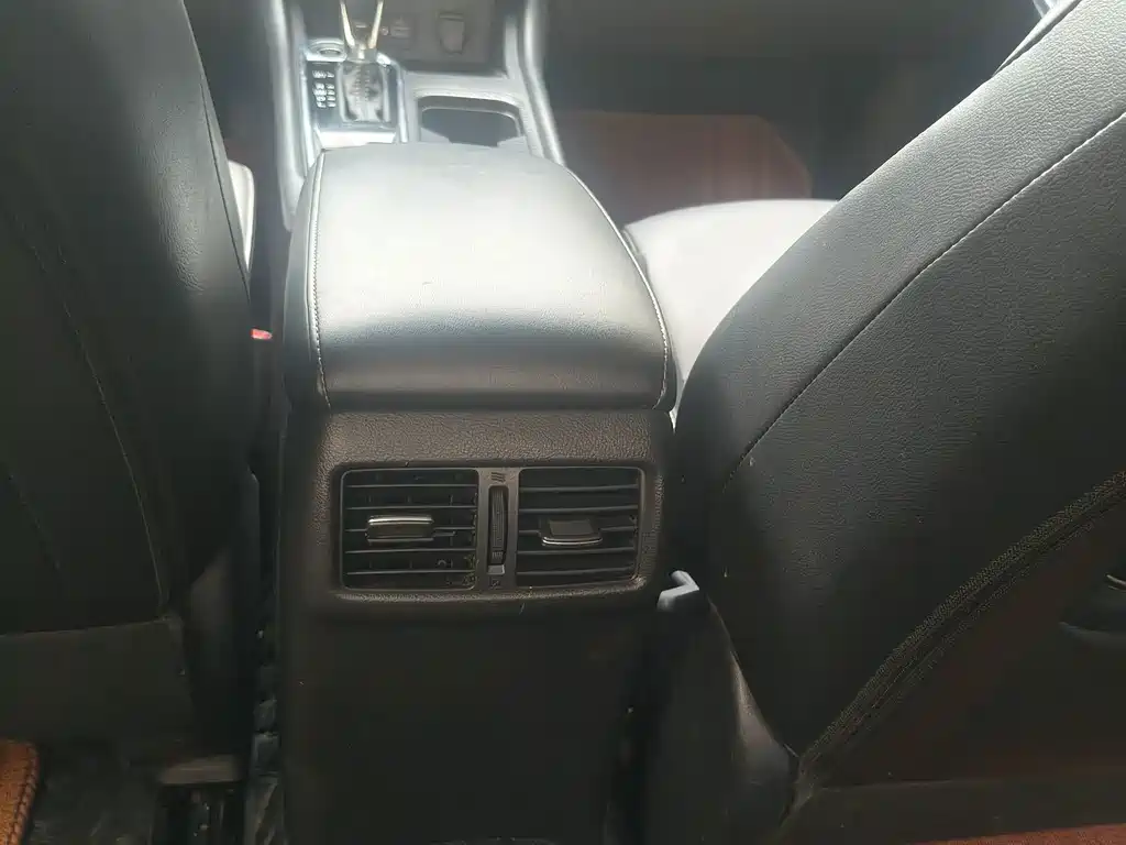 Nissan Sylphy — миниатюра 11