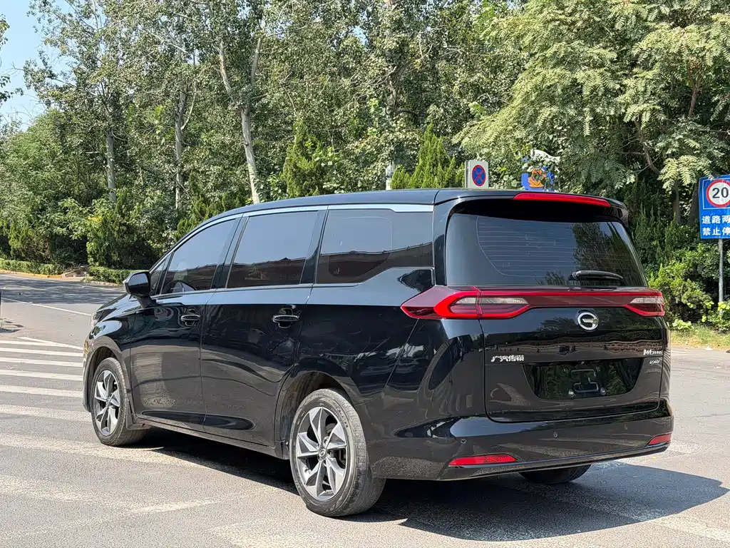 GAC Motor Trumpchi M6 — миниатюра 4