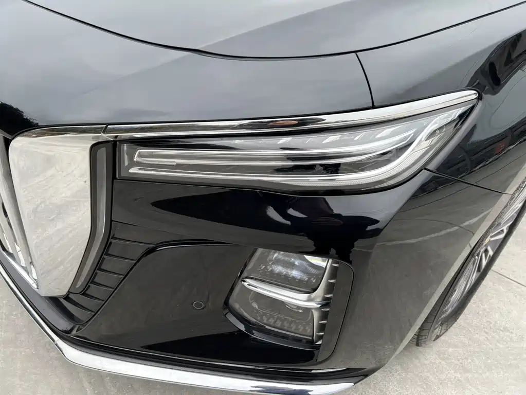 Hongqi Hongqi H5 — миниатюра 14