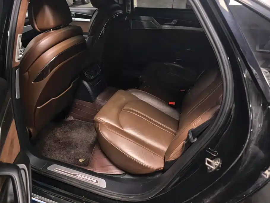 Audi A8 — миниатюра 11