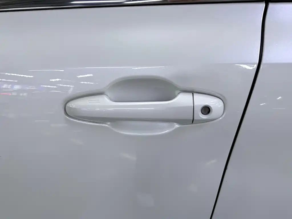 Toyota Highlander — миниатюра 7