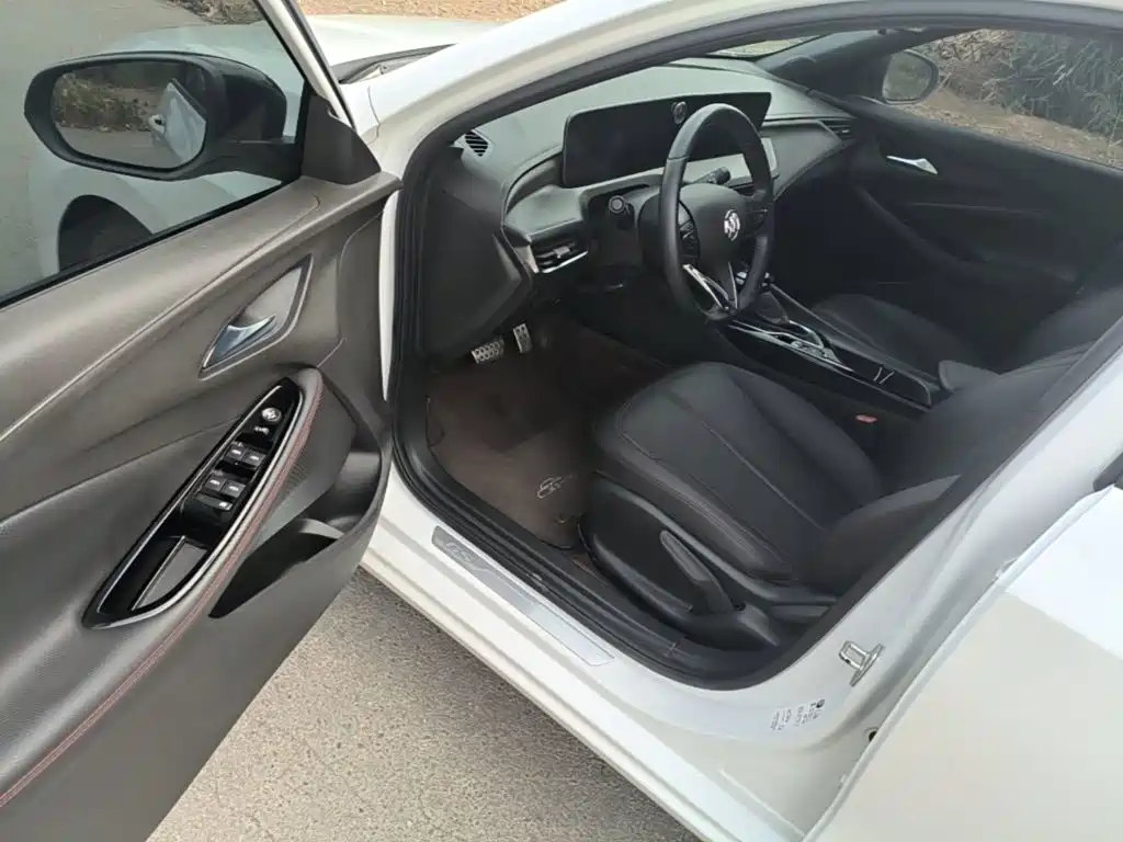 Buick Verano — миниатюра 16