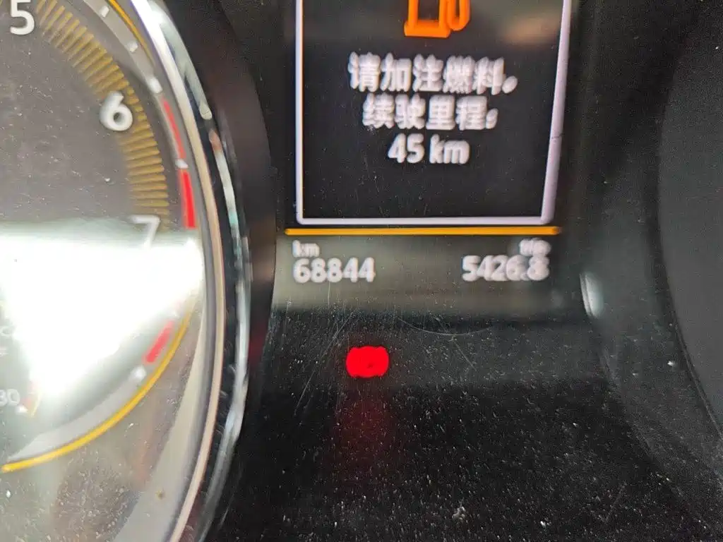 Volkswagen Tiguan L — миниатюра 8
