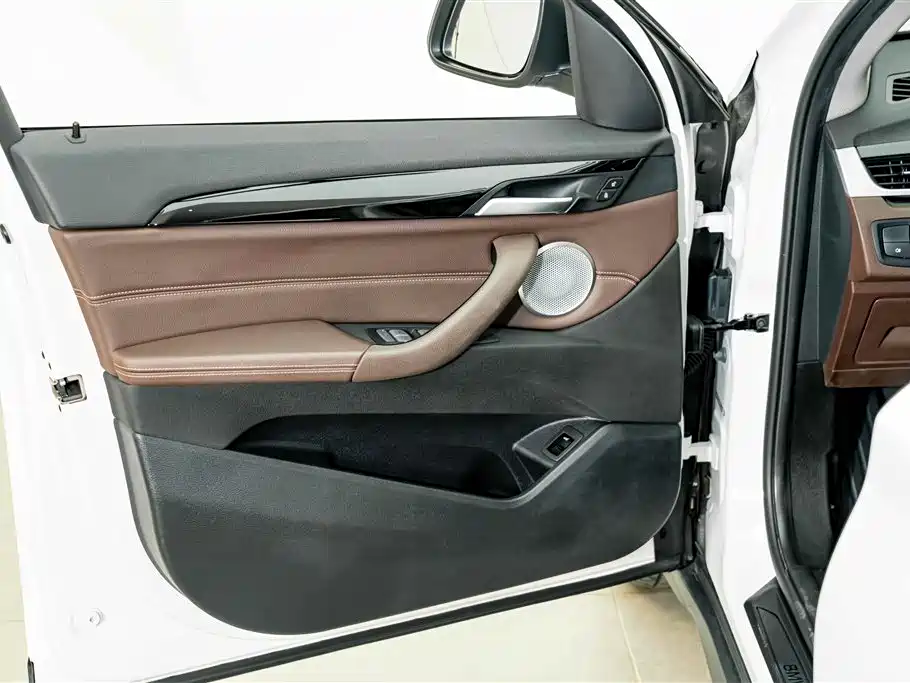 BMW X1 — миниатюра 16
