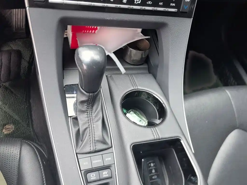 Toyota Avalon — миниатюра 7
