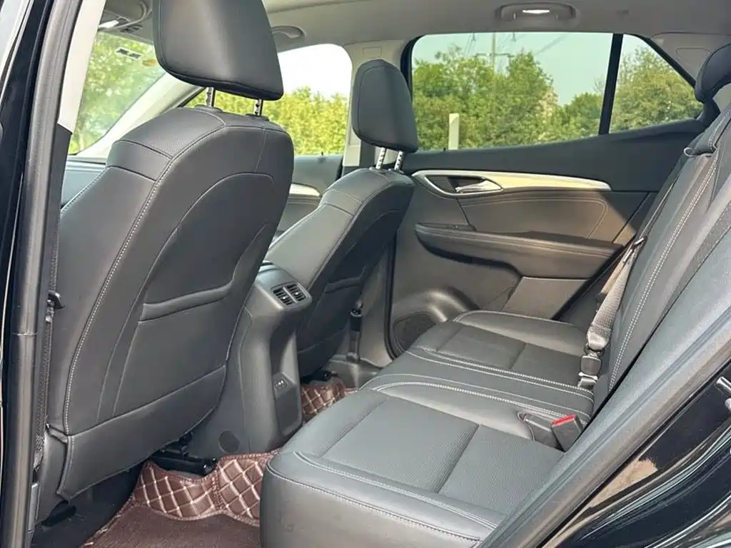 Buick Envision S — миниатюра 7