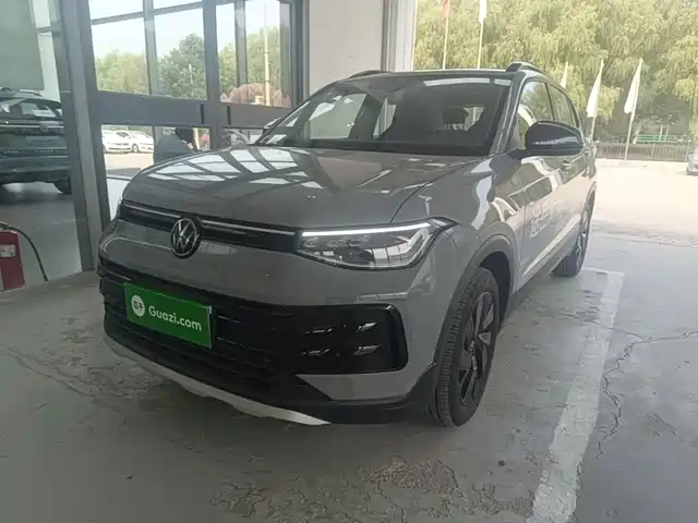 Volkswagen Tharu