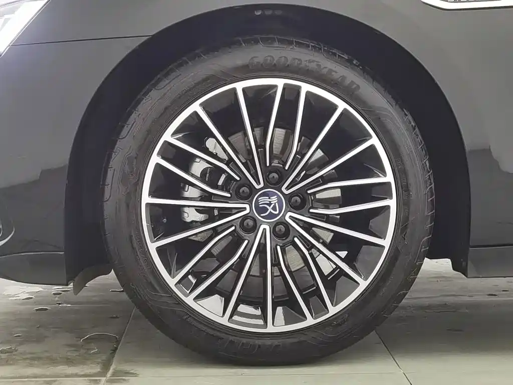 BYD Han — миниатюра 17