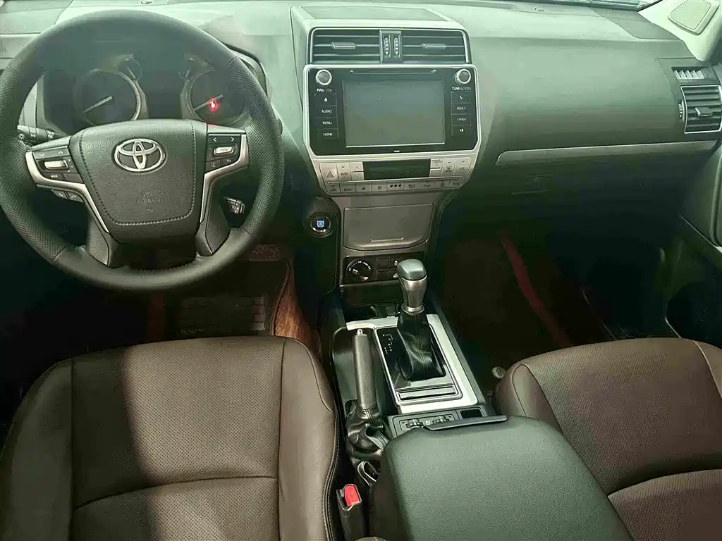 Toyota Prado — миниатюра 15