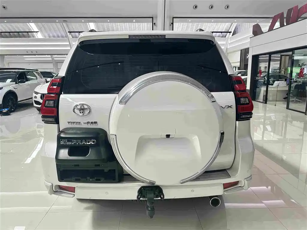 Toyota Prado — миниатюра 21