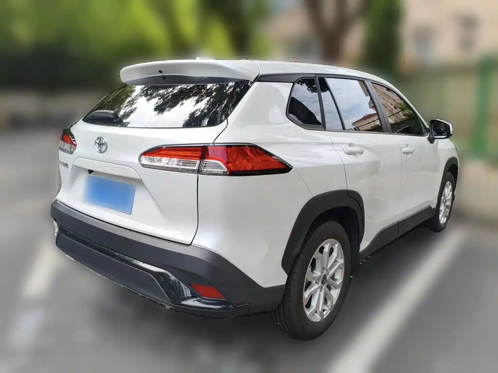 Toyota Frontlander — миниатюра 5